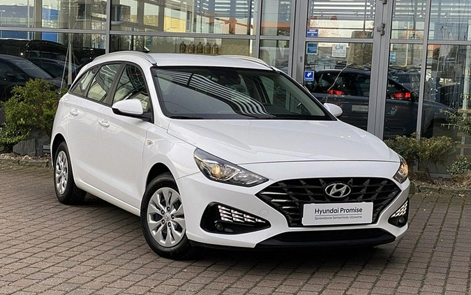 Hyundai I30 cena 72500 przebieg: 30500, rok produkcji 2022 z Kalisz małe 137